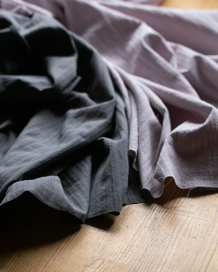 【布帛】ブラウス、ワンピースに最適♪ワッシャー加工コットンドビー（5色）オーダーカット