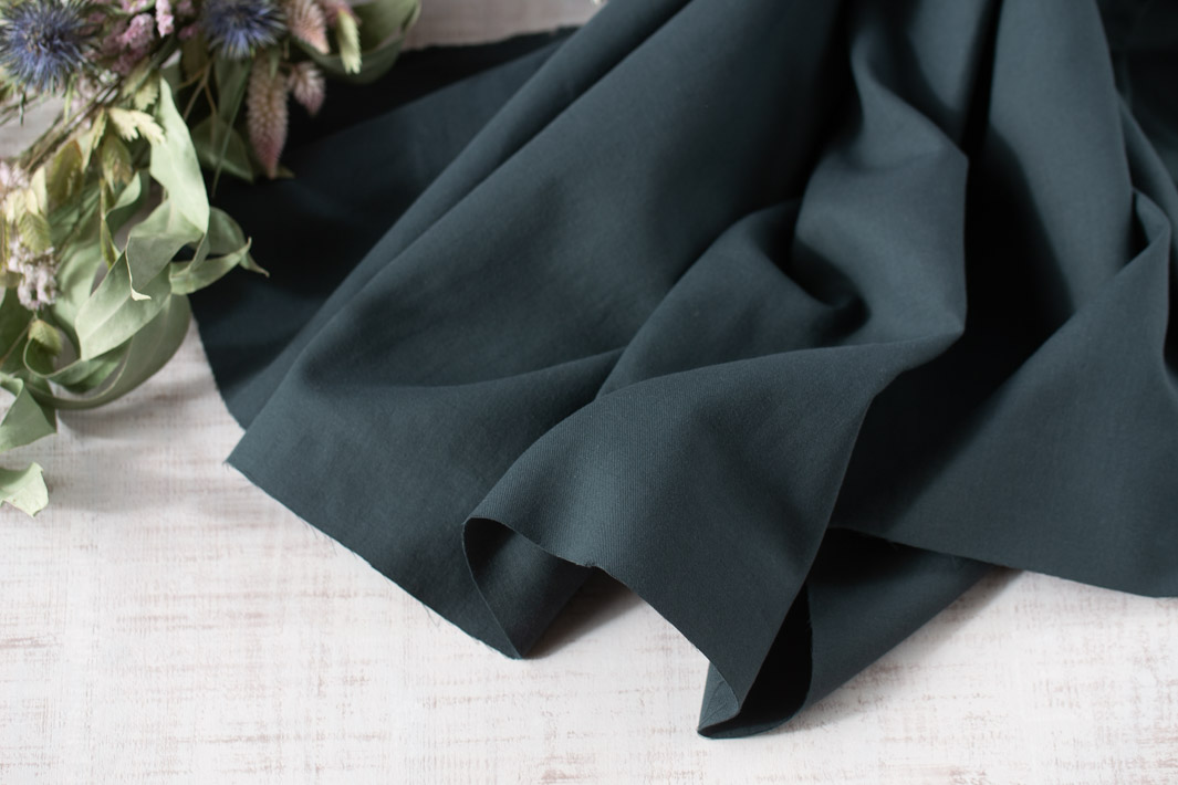 【布帛】微起毛♪やわらかコットンツイル（エバーグリーン）オーダーカット