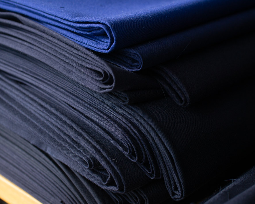 ☆カットクロス☆【布帛】ウール混スーツ生地（ダブル幅）