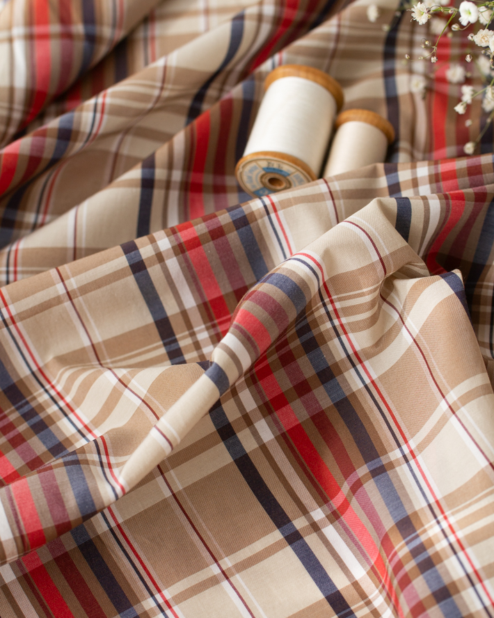 【布帛】大人な配色が魅力♪つるっとしたタータンチェック