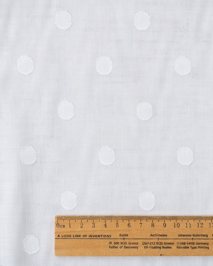 【布帛】ブラウスにおすすめ♪透け感あるカットボイル（オフホワイトドット柄）