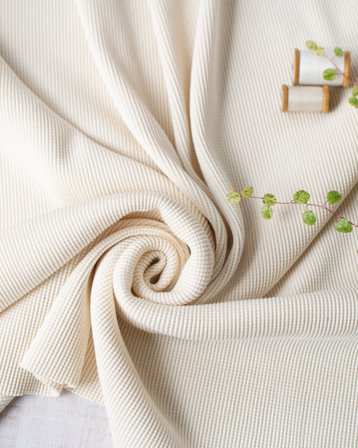 【ニット】きちんと厚みのさらっとコットンワッフルニット（きなり）オーダーカット