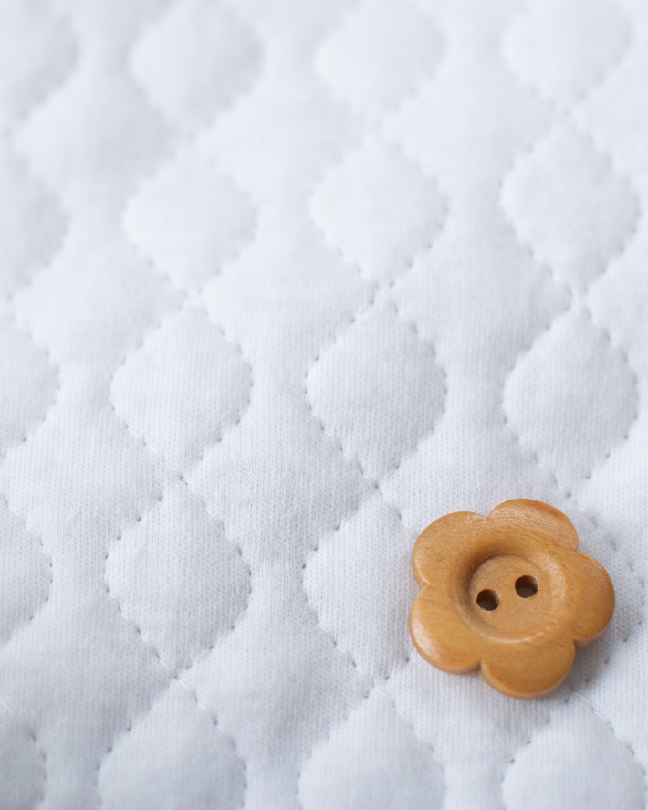 ☆訳あり☆【ニット】スムースニット片面キルト加工（オフホワイト）