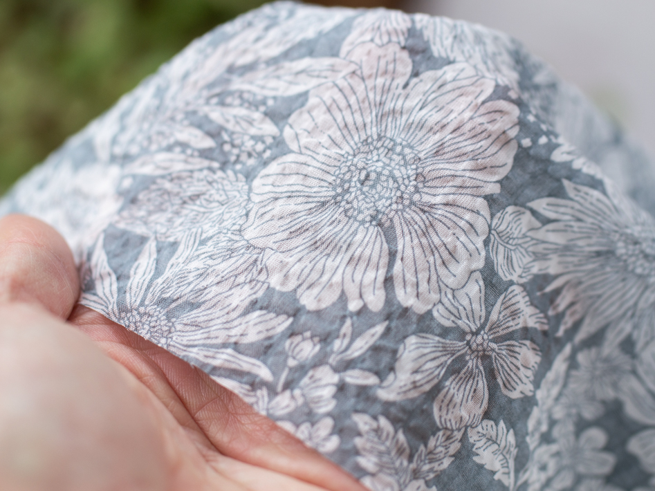 【布帛】涼しげ♪コットンリップルラインフラワー（３色）