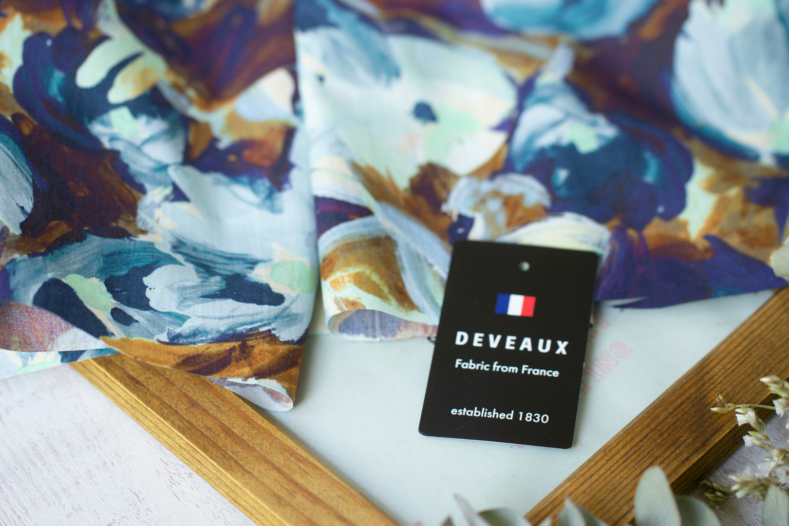 フランス製 DEVEAUX社製タイプライターの柄