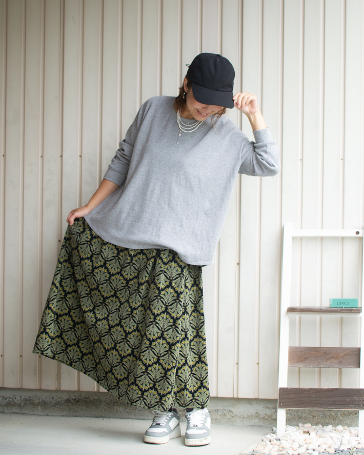 身長160cmのタックスカート着用例